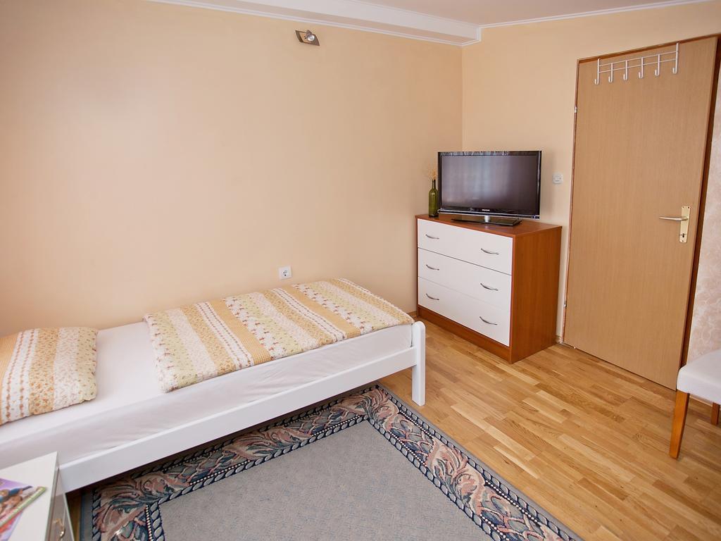 Apartment Zadar Diklo Borik Vir Habitación foto