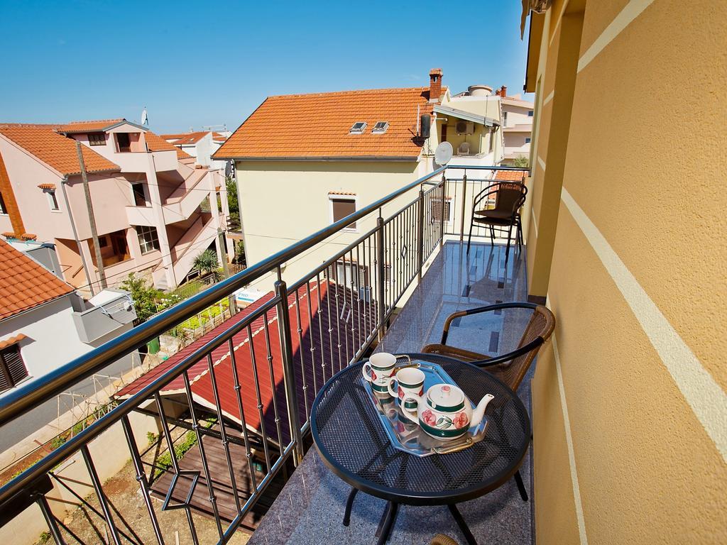 Apartment Zadar Diklo Borik Vir Habitación foto