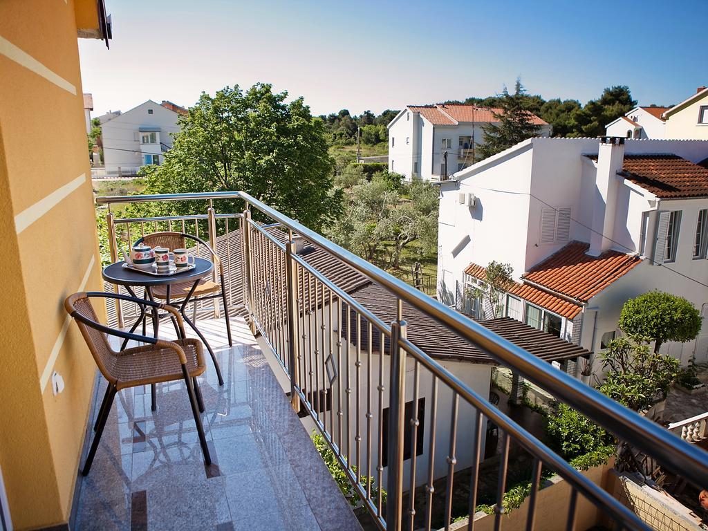 Apartment Zadar Diklo Borik Vir Habitación foto